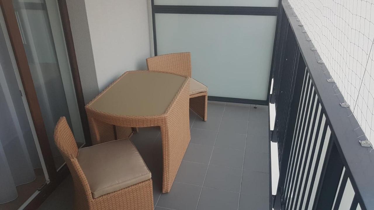 Apartament W Warszawie Dedykowany Parking Podziemny W Cenie, Wifi, Blisko Centrum New Apartment In Warsaw Finished To A High Specification Fitted Out To A High Standard On The 7Th Floor, Wifi, Underground Parking Price Included Экстерьер фото
