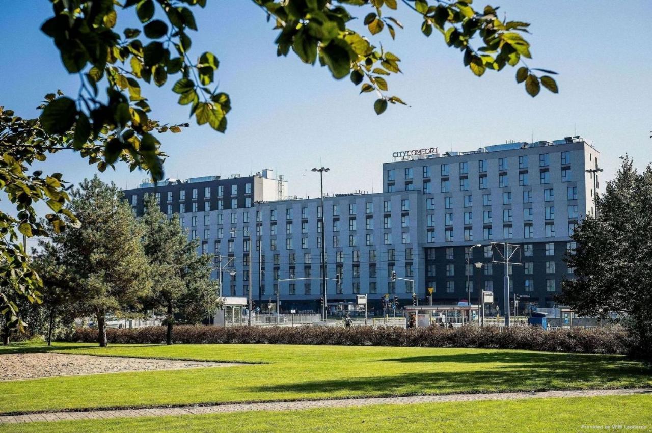 Apartament W Warszawie Dedykowany Parking Podziemny W Cenie, Wifi, Blisko Centrum New Apartment In Warsaw Finished To A High Specification Fitted Out To A High Standard On The 7Th Floor, Wifi, Underground Parking Price Included Экстерьер фото