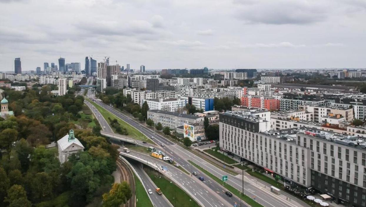 Apartament W Warszawie Dedykowany Parking Podziemny W Cenie, Wifi, Blisko Centrum New Apartment In Warsaw Finished To A High Specification Fitted Out To A High Standard On The 7Th Floor, Wifi, Underground Parking Price Included Экстерьер фото
